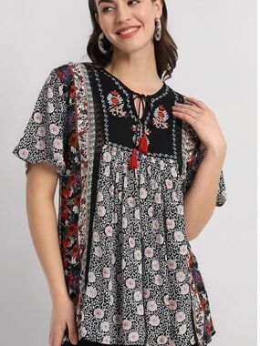 etc Bohemian tunic Black multi patterns with embroidery details Size XL
